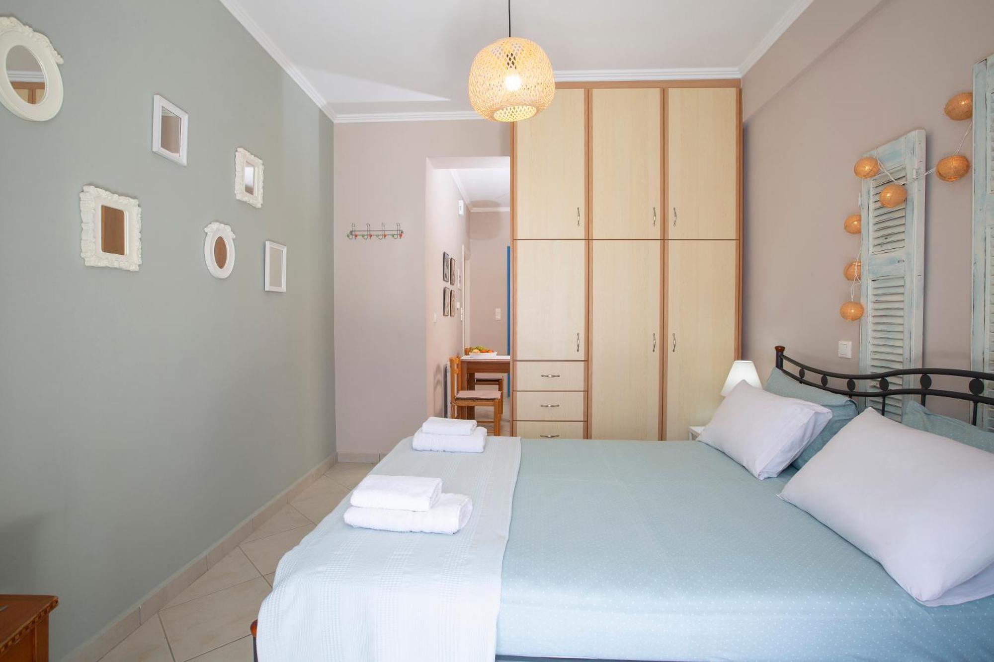 Levanda Cozy Apartments Apolpaina Екстериор снимка