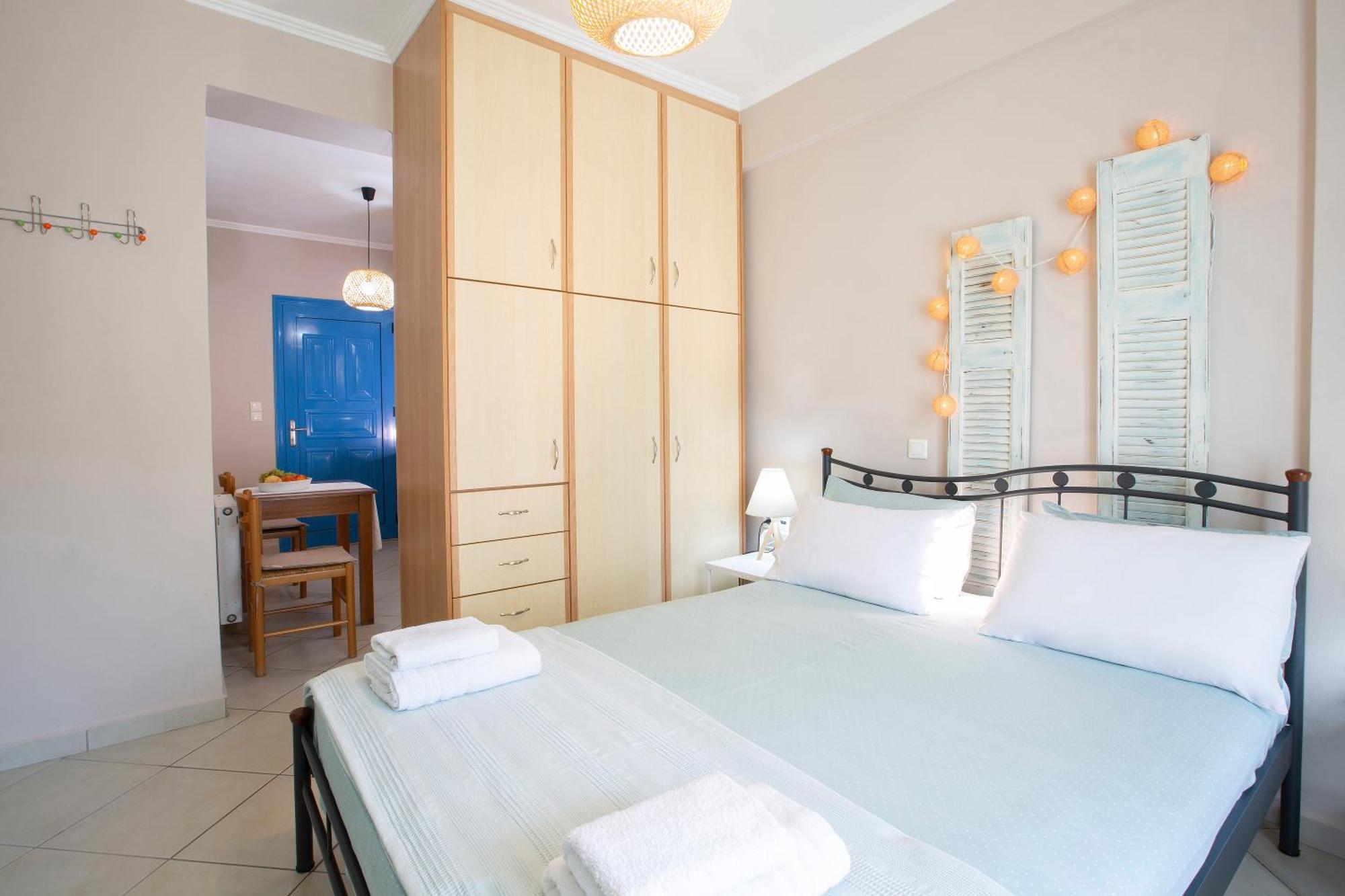 Levanda Cozy Apartments Apolpaina Екстериор снимка