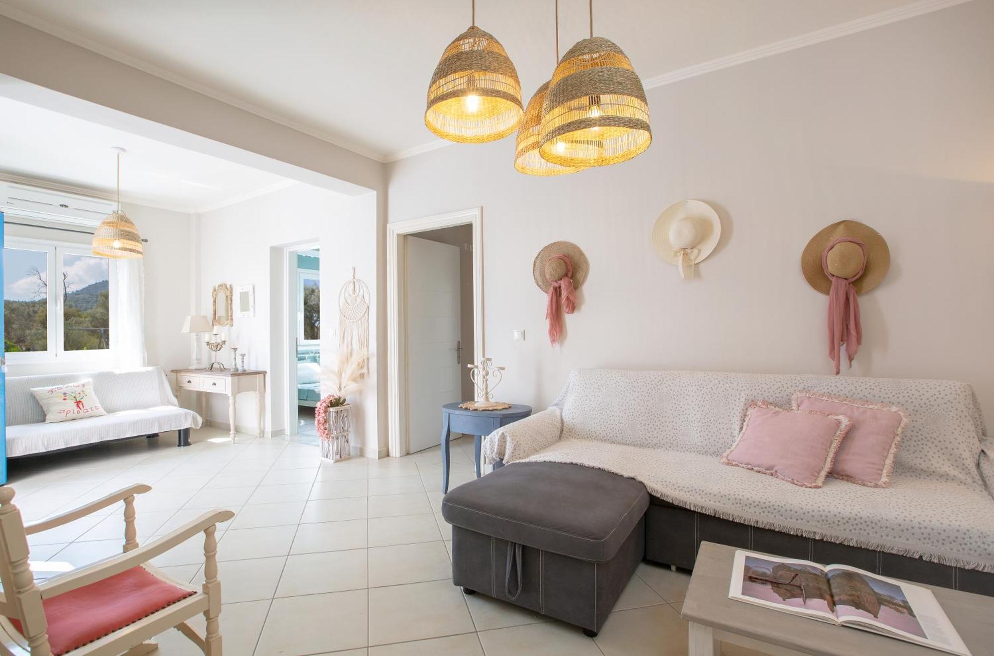 Levanda Cozy Apartments Apolpaina Екстериор снимка